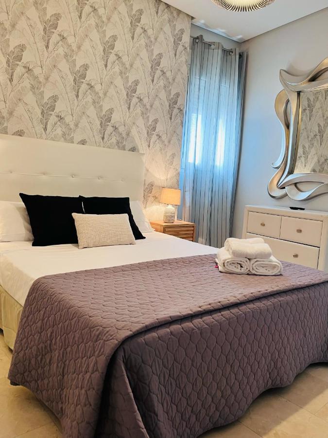 Travel Habitat Atico Calle Comedias Apartment Valencia Exterior photo